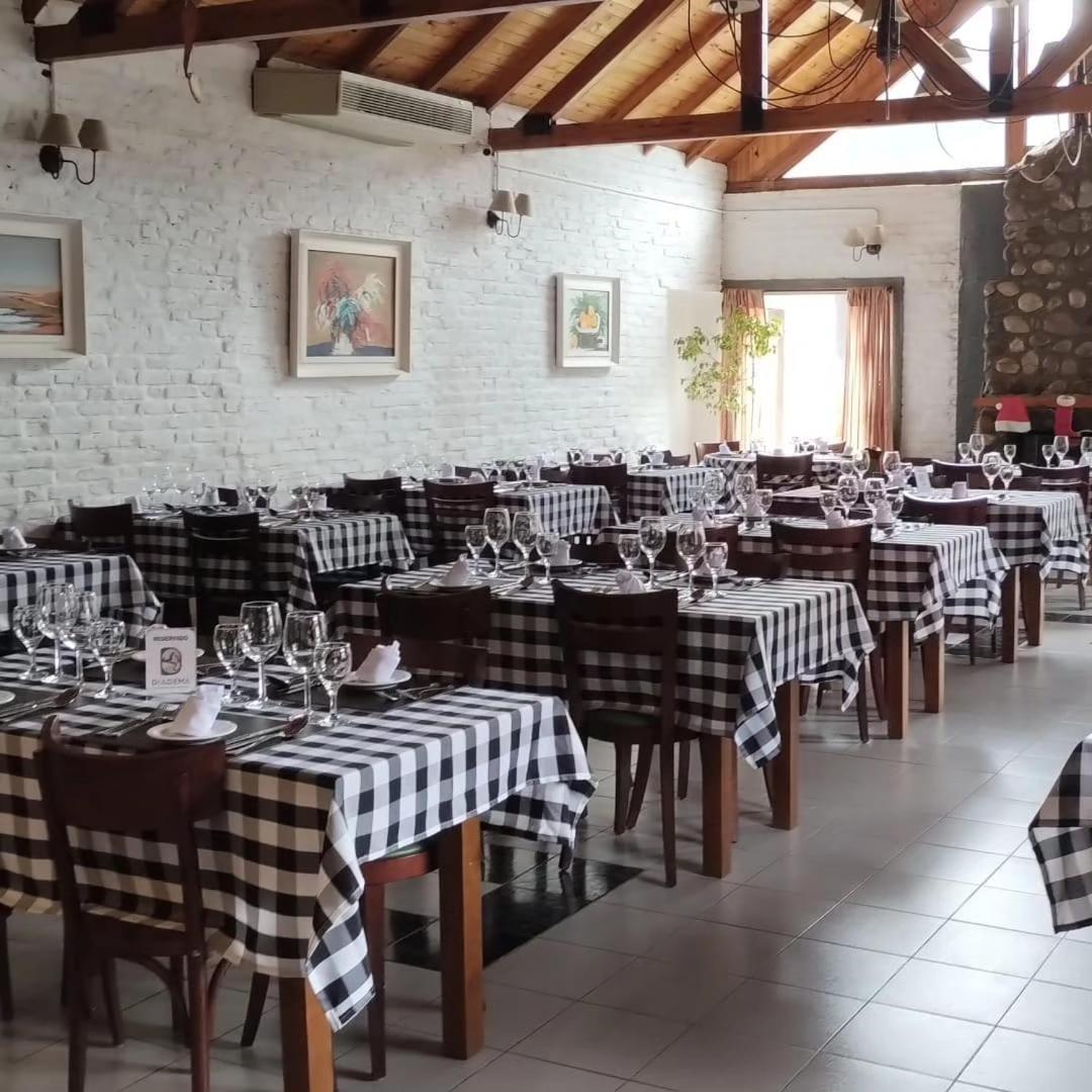 Hotel Lunajuim El Chalten Ngoại thất bức ảnh